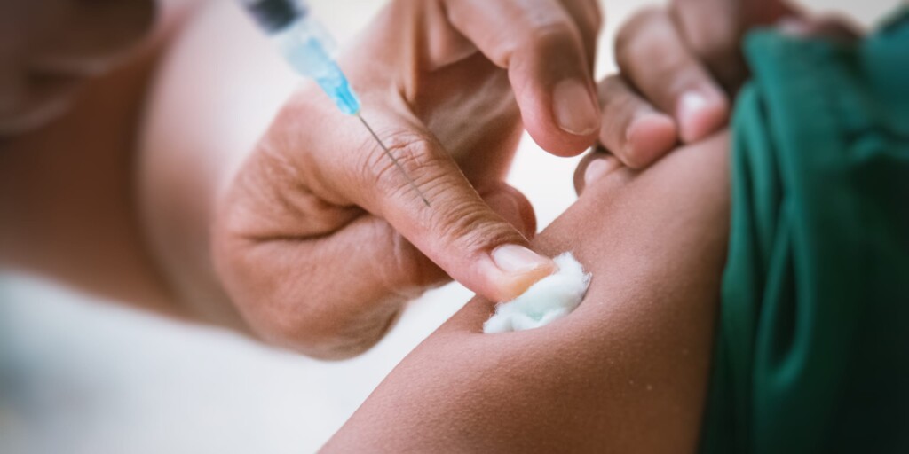 Immunization session (shutterstock_714601954)